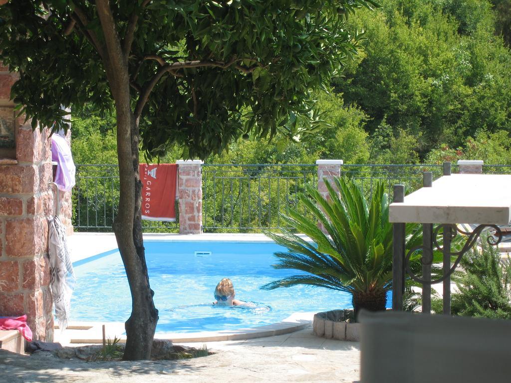 Apartments Villa Cucuk Budva Bagian luar foto