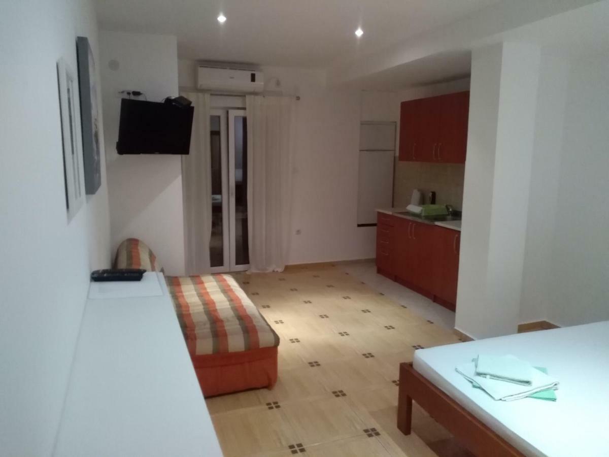 Apartments Villa Cucuk Budva Bagian luar foto